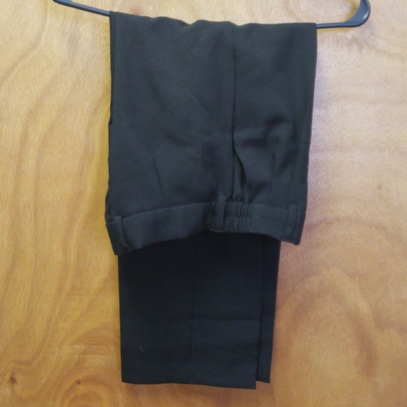 one set - Picture 2 of 4